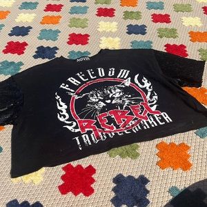 ✨5 for 25 Sale✨ REBEL 🐱 Crop Top